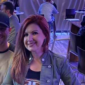 Meet your Posher, Jen